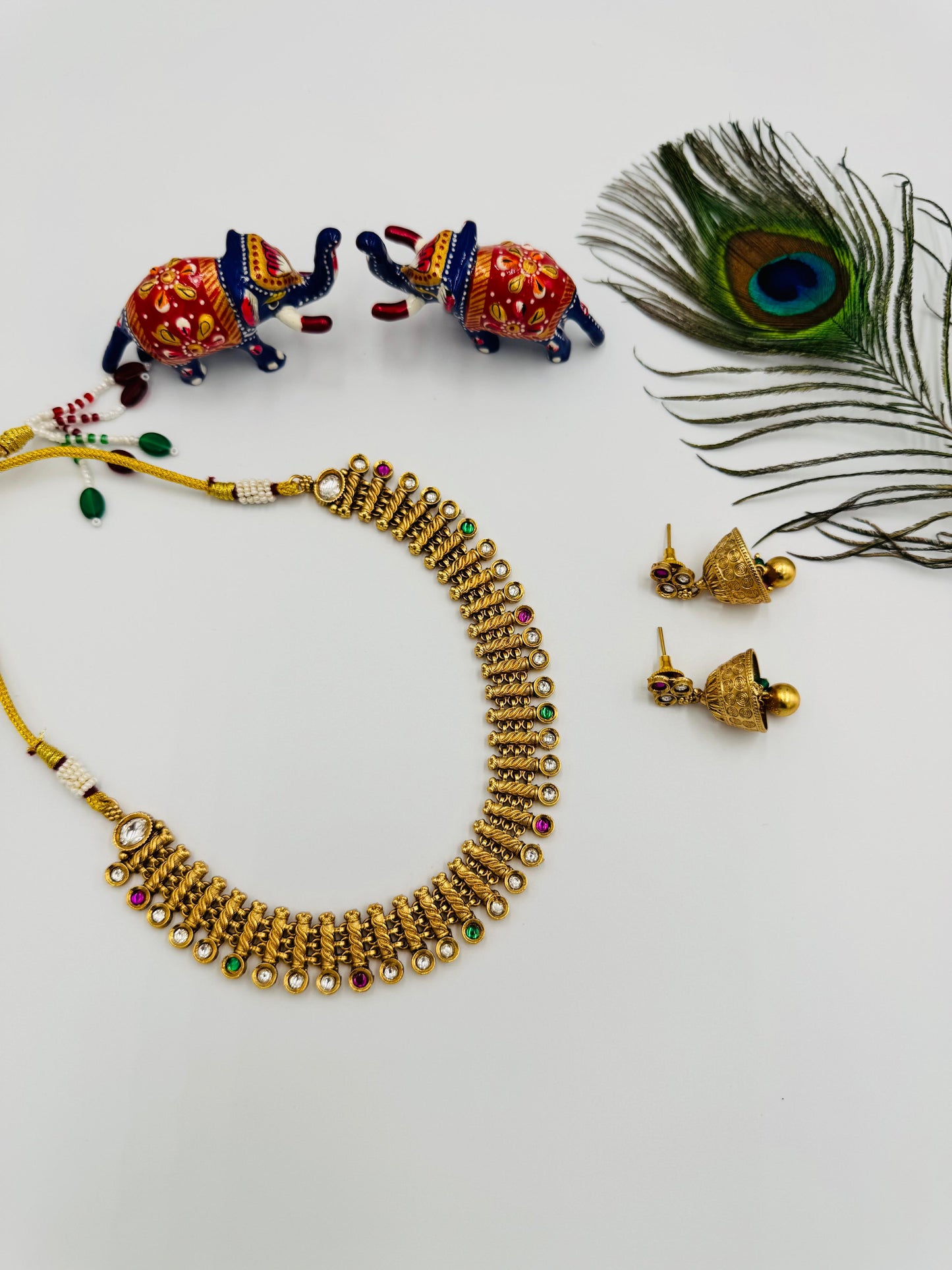 GOLD SHORT NECKLACE  GSN26