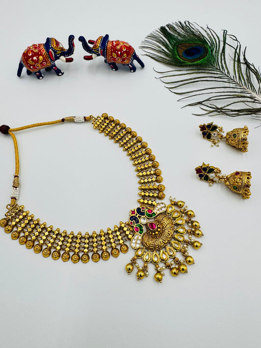 GOLD SHORT NECKLACE GSN20