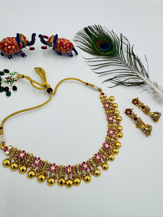 GOLD SHORT NECKLACE GSN23