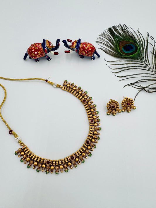 GOLD SHORT NECKLACE  GSN25
