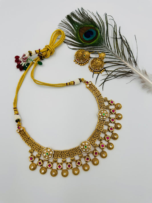 GOLD SHORT NECKLACE GSN3